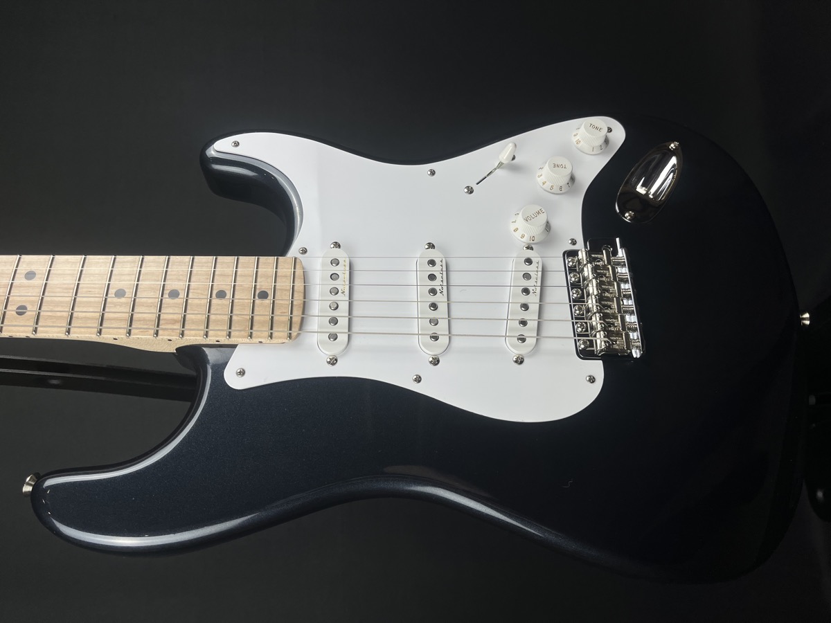 Fender Custom Shop USED Fender Custom Shop Eric Clapton Stratocaster Mercedes Blue w/OHSC - Used