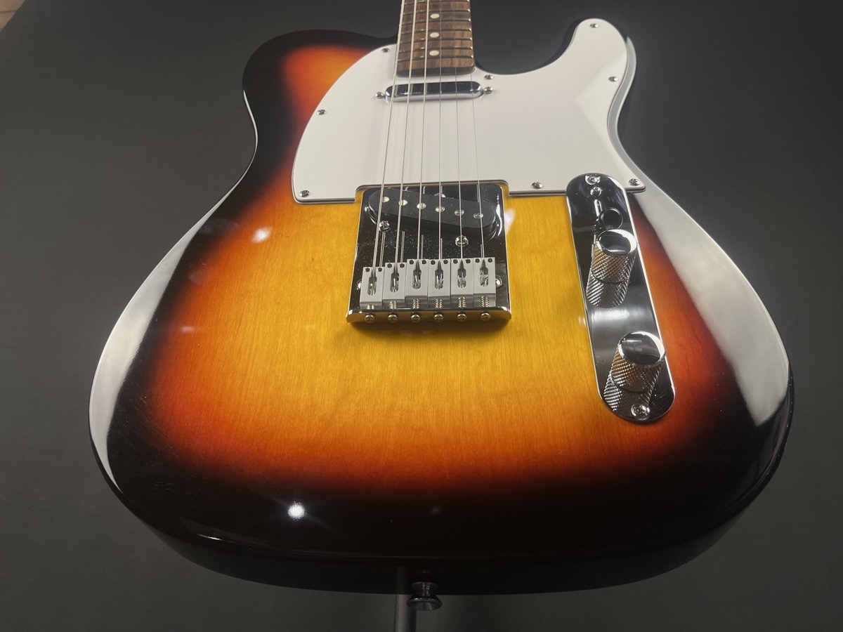 Fender USED Fender Standard Telecaster, 3 Tone Sunburst, Gig Bag - Used