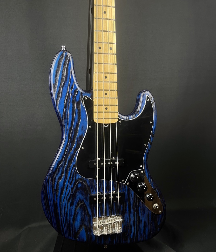 USED Fender 2014 American Special Jazz Bass  &hellip;