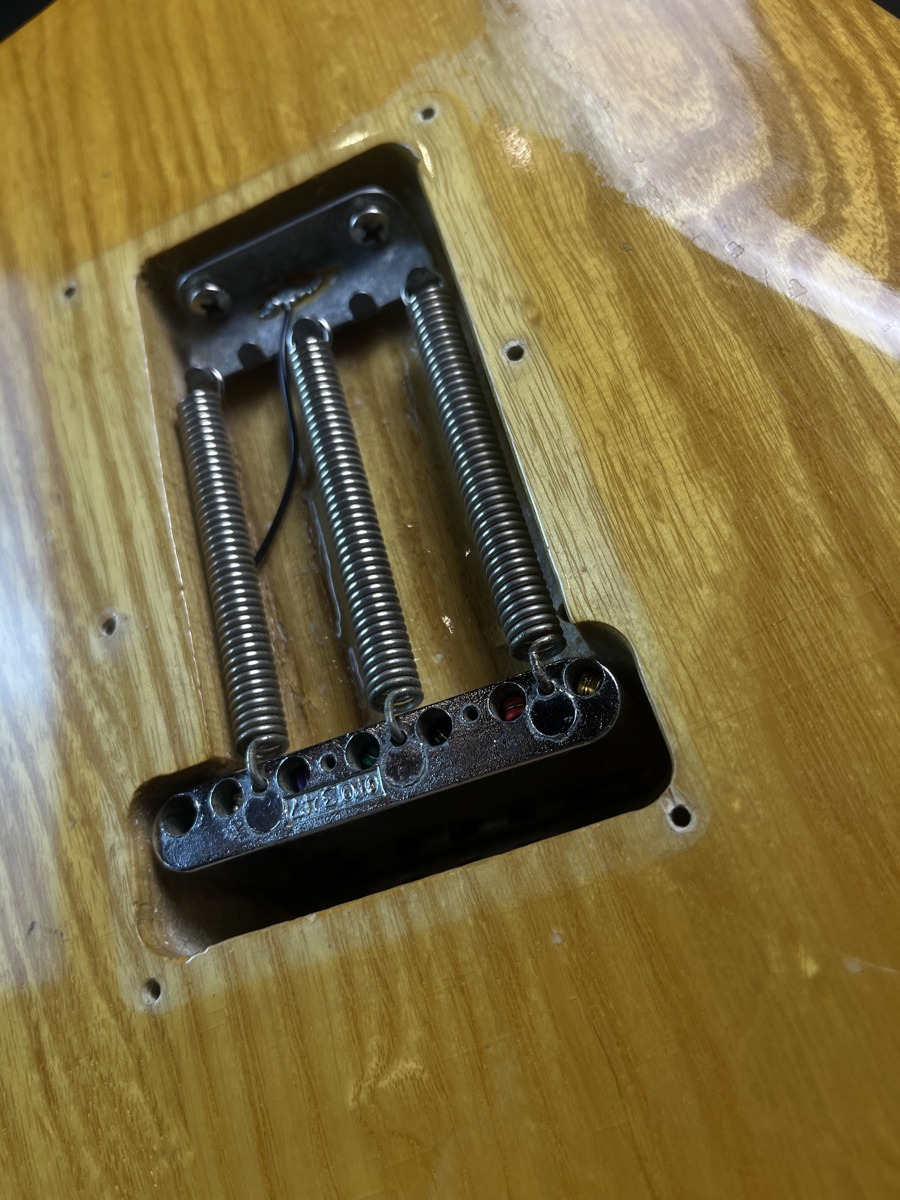 Fender USED Fender 1976 Stratocaster Natural w/case - Used