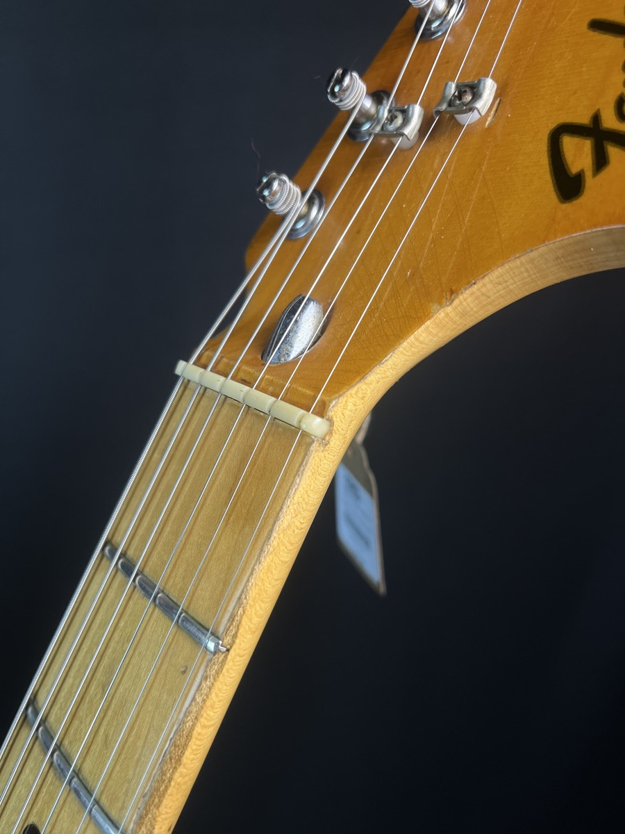 Fender USED Fender 1976 Stratocaster Natural w/case - Used