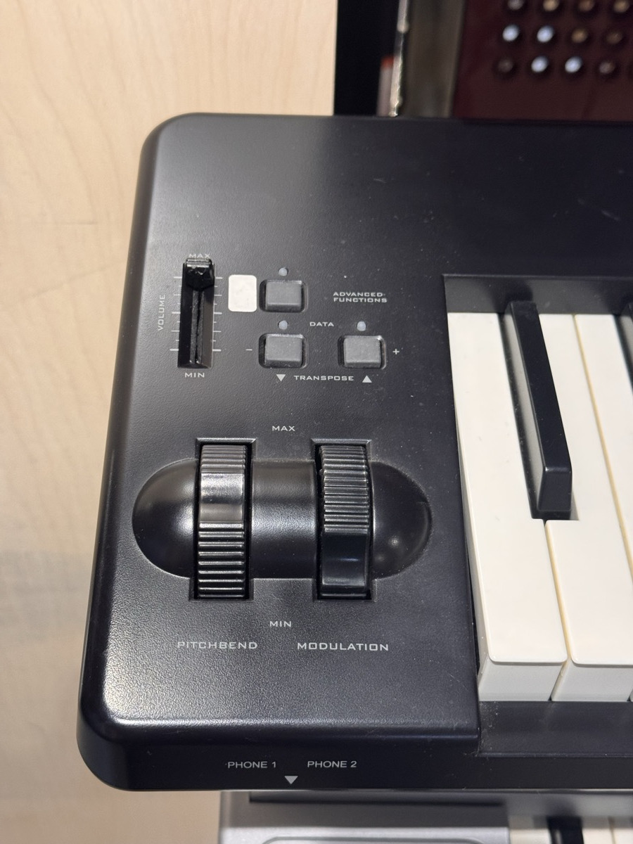 M-Audio USED M-Audio Pro Keys 88 SX Keyboard Contoller w/Sounds - Keyboards