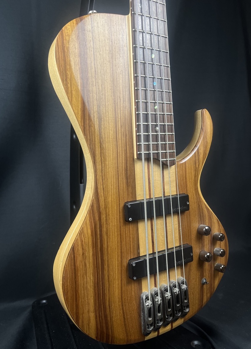 Ibanez USED Ibanez BTB685SC Bass Workshop 5 String Solid Body Bass Natural - Used