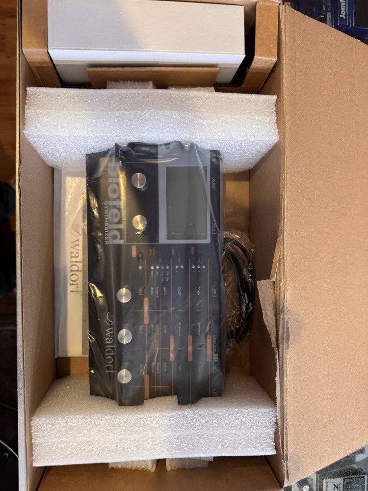 Misc USED Waldorf Blofeld Desktop Synth, Shadow Edition - Used