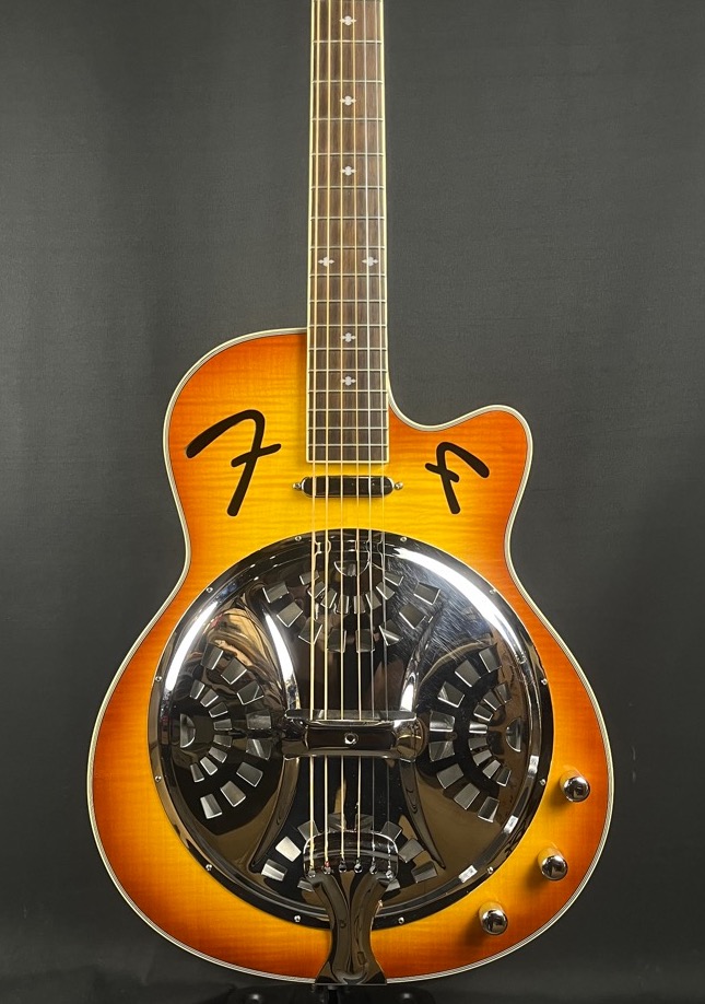 USED Fender FR50CE Resonator Guitar with  &hellip;