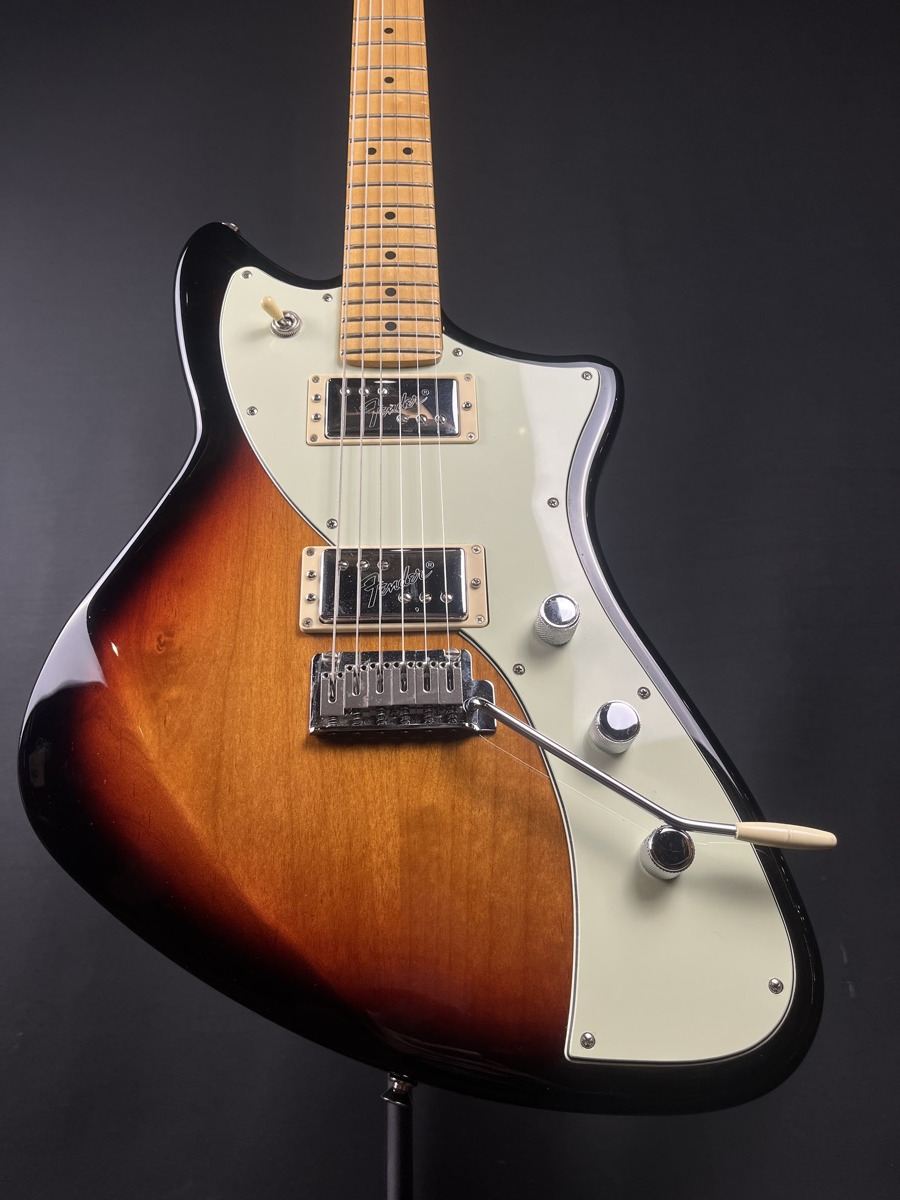 Fender USED Fender 2022 Player Plus Meteora 3 Tone Sunburst w/Bag - Used