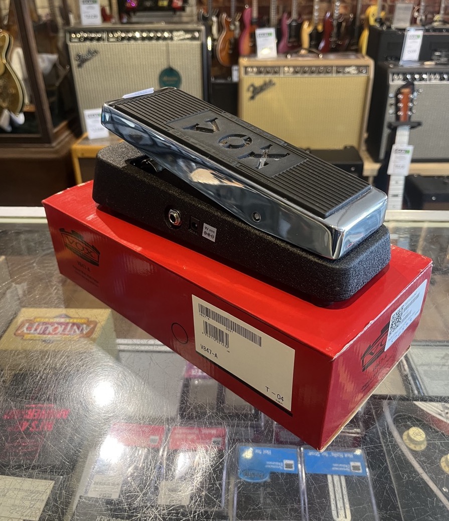 Vox USED Vox V847-A Wah Pedal with Bag & Box - CONSIGNMENT - Used