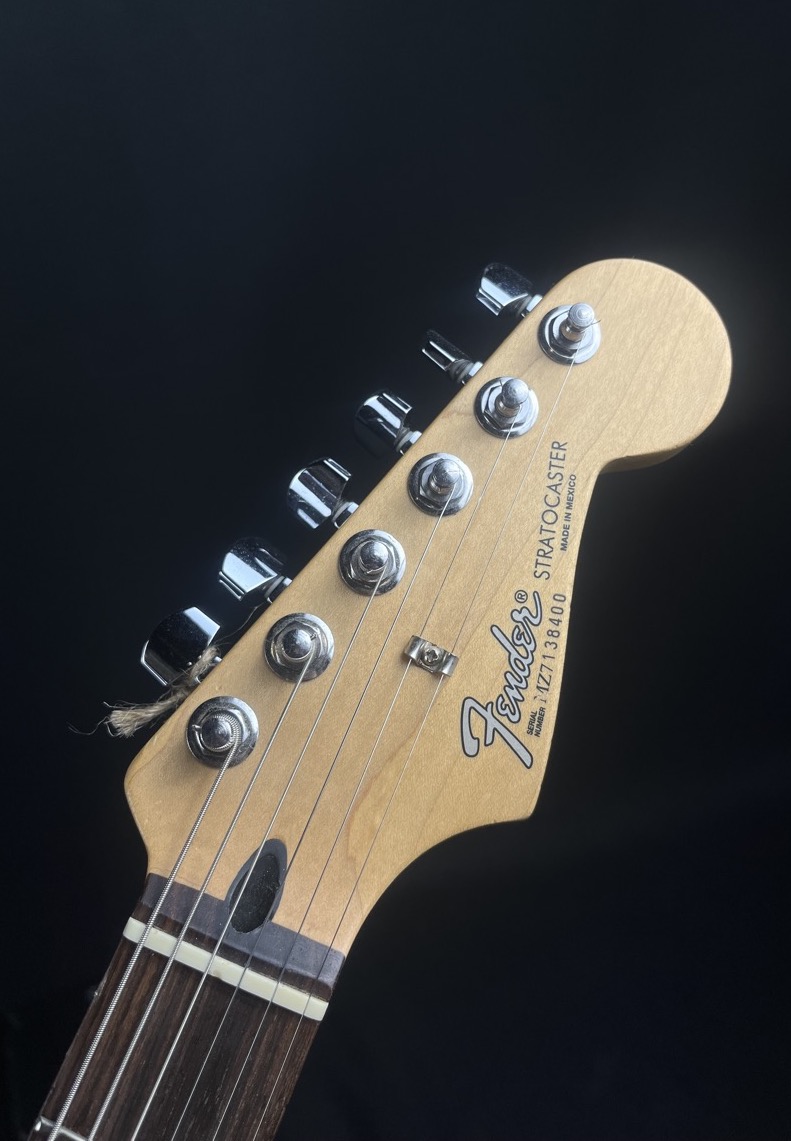 Fender USED Fender 2007 Stratocaster Standard MIM Candy Apple Red - Used