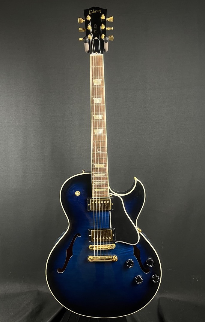 USED Gibson 2008 ES 137 Blue Burst w/OHSC  &hellip;