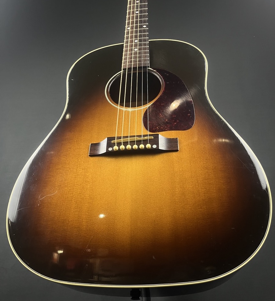Gibson USED Gibson J-45 Standard, 2010, Vintage Sunburst - CONSIGNMENT - Used