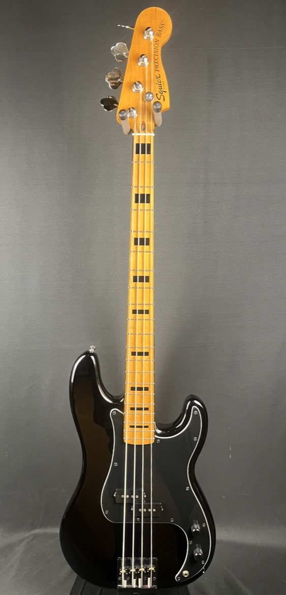 USED Squier Classic Vibe 70's P-Bass Black  &hellip;