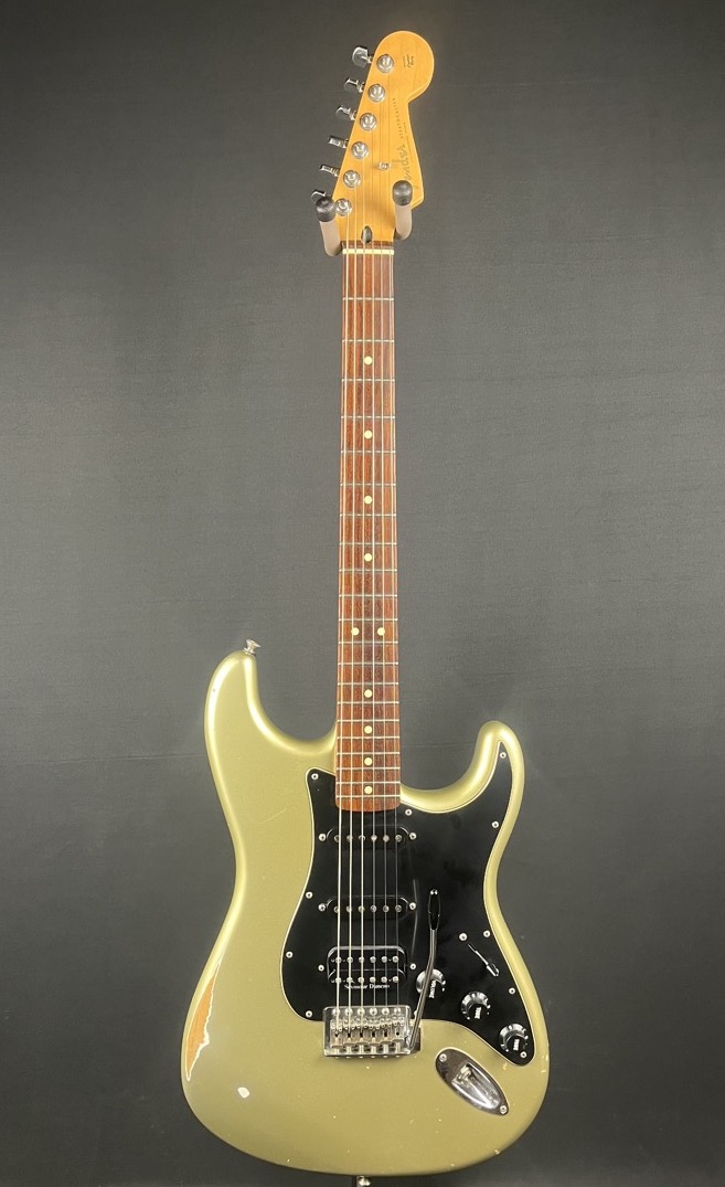 USED Fender 2010 Inca Silver Road Worn HSS …