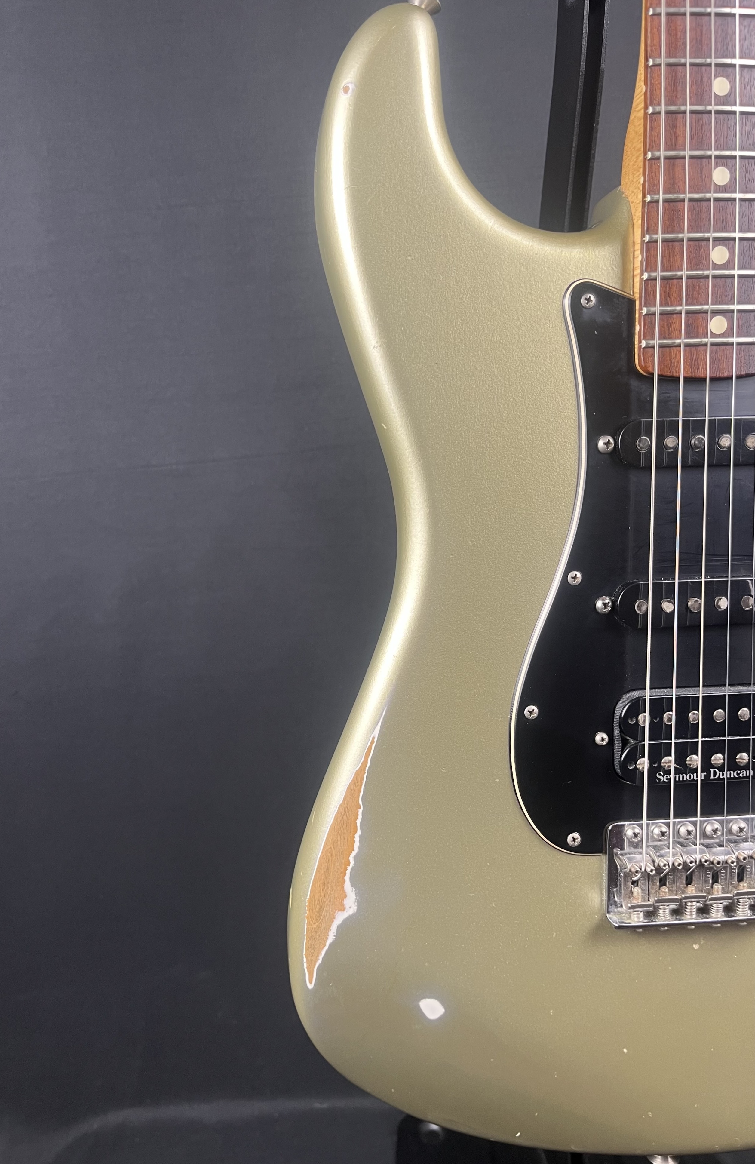 Fender USED Fender 2010 Inca Silver Road Worn HSS Strat w/Gigbag - CONSIGNMENT - Used