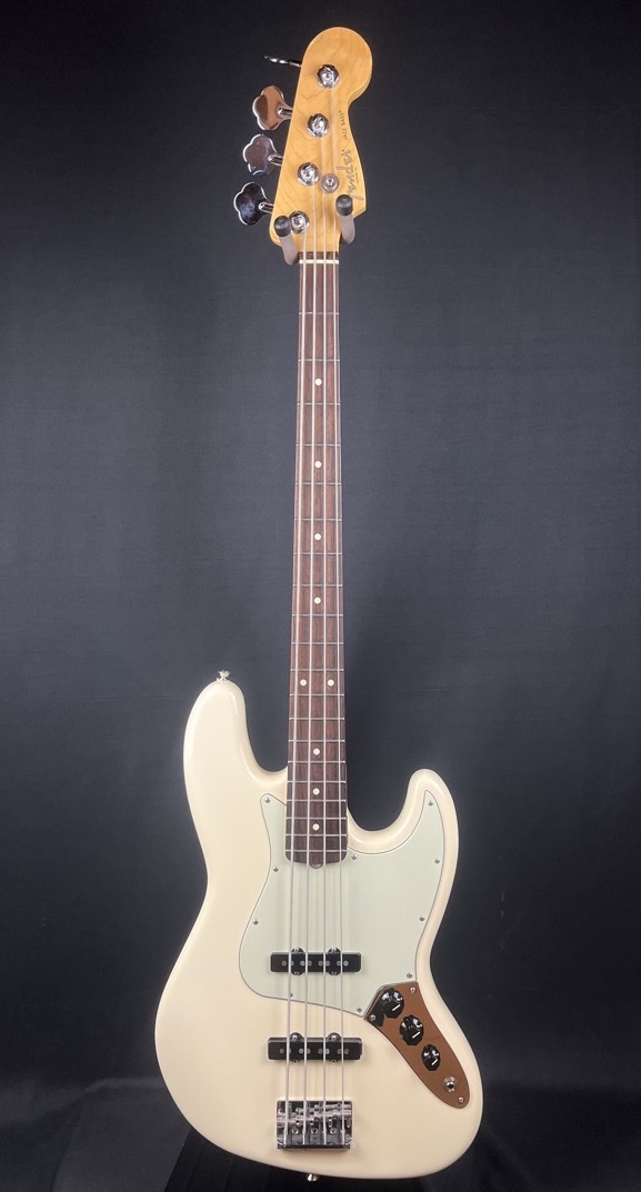USED Fender 2017 American Professional Jazz …