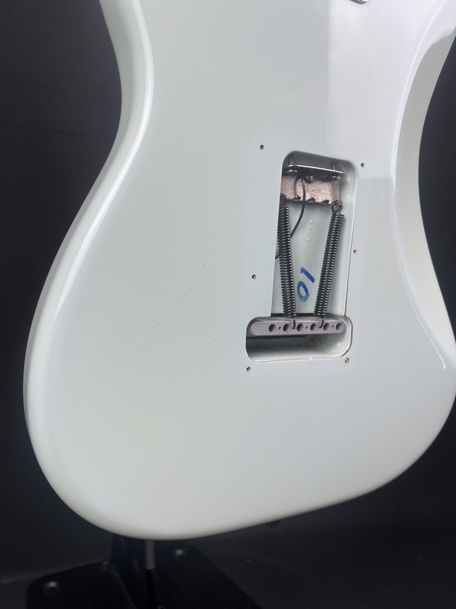 Fender USED Fender 2002 American Stratocaster w/Hardshell Case - CONSIGNMENT - Used