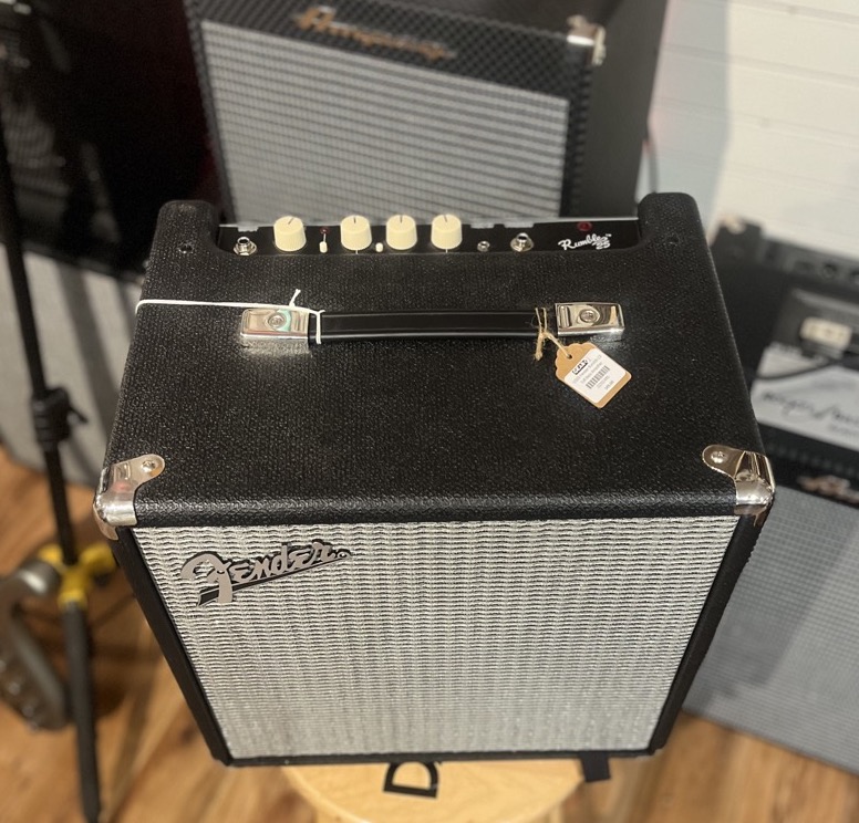 Fender USED Fender Rumble 25 1x8 Bass Amplifier - Used