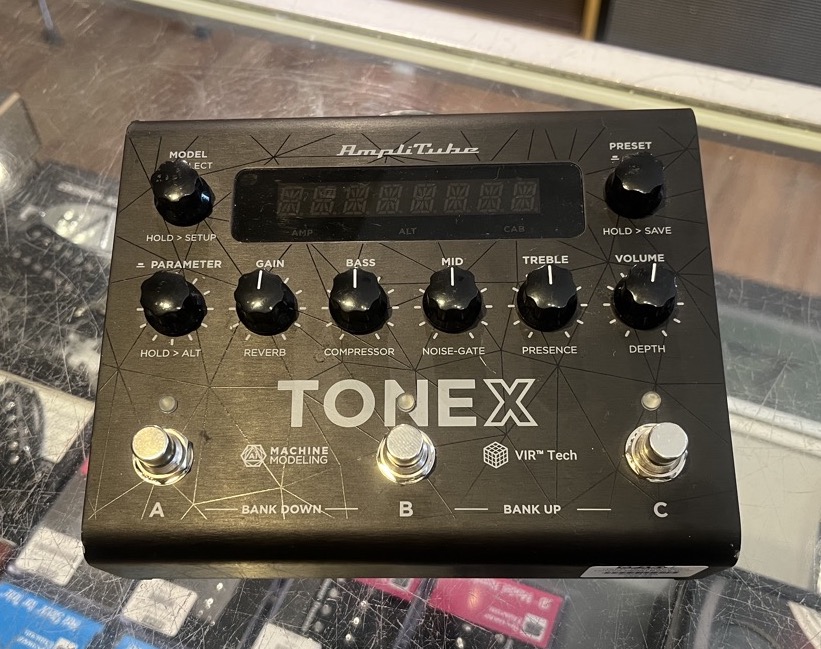 IK Multimedia USED  IK Multimedia TONEX Pedal Black w/ac - Used
