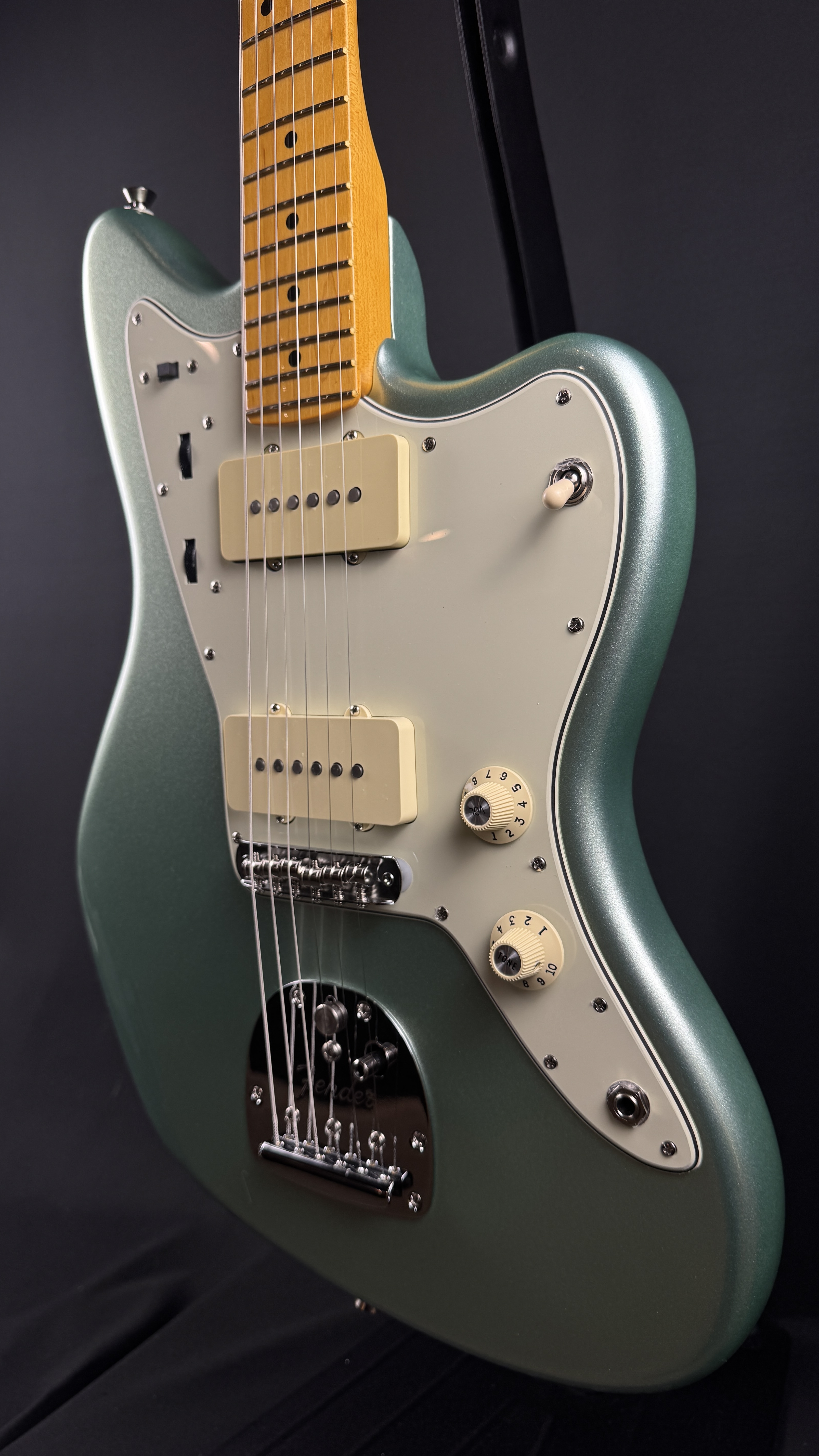 Fender USED Fender American Pro II Jazzmaster, OHSC, Mystic Surf Green - Guitars