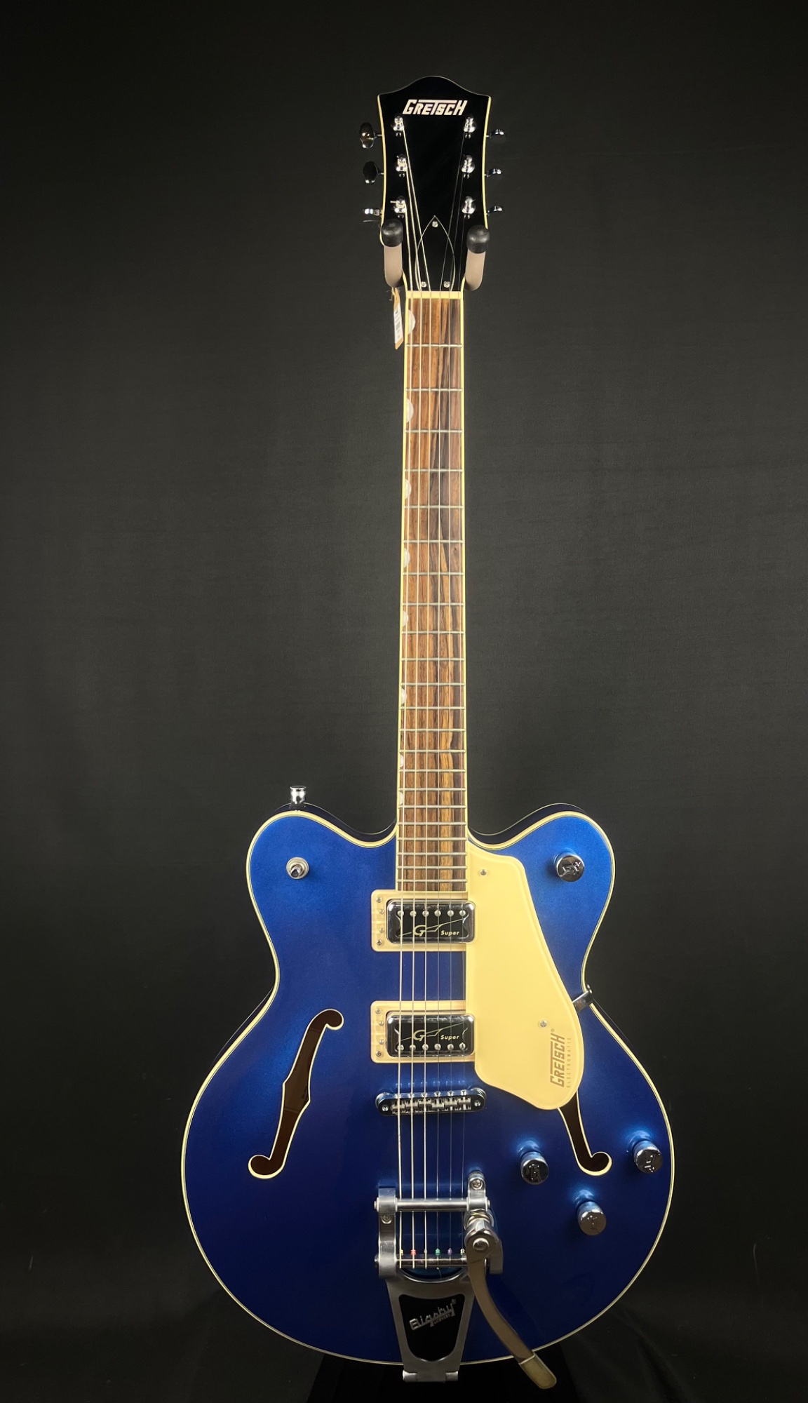 USED Gretsch G5622T Electromatic w/Case …