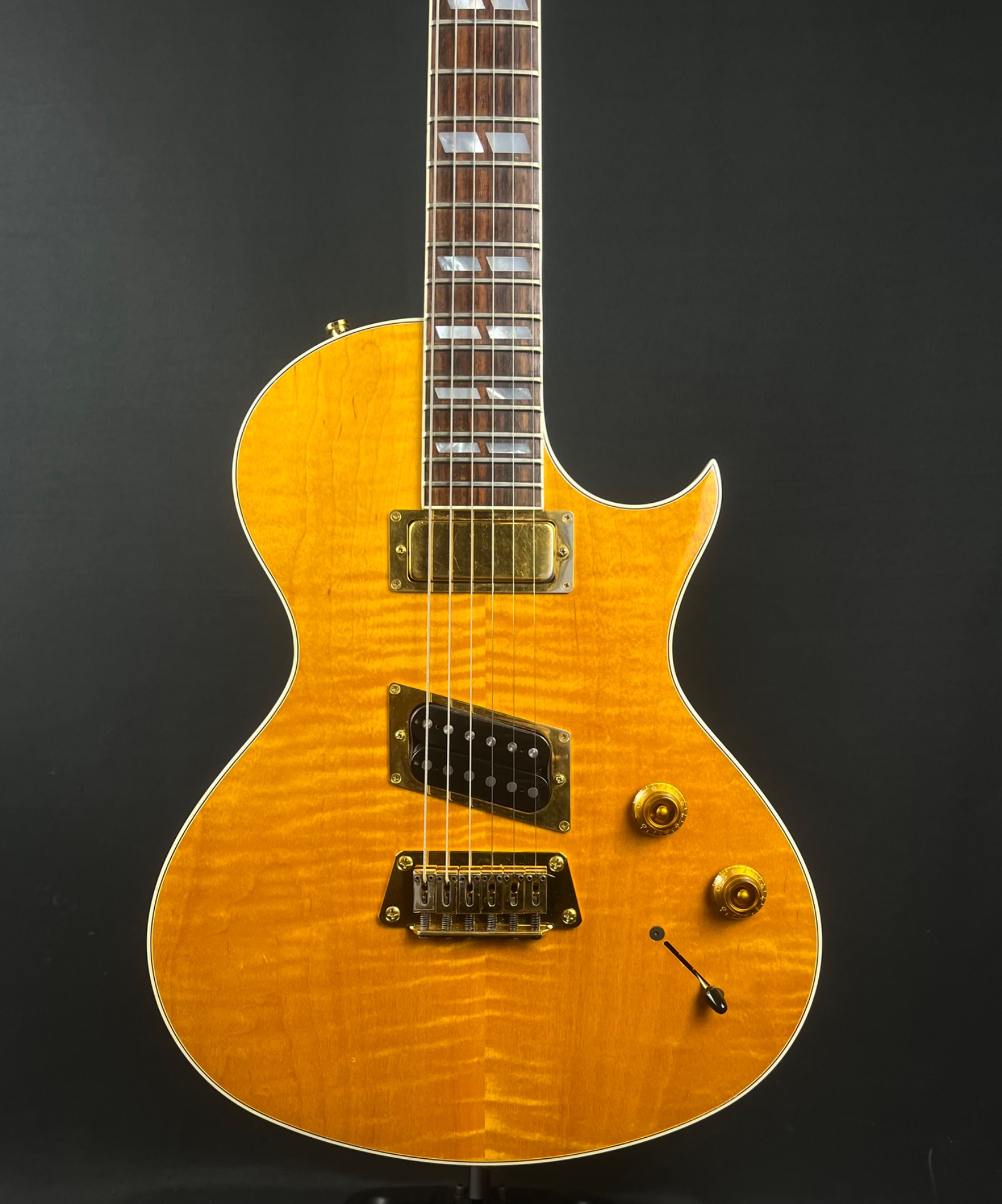 Gibson USED Gibson 1998 Nighthawk ST-2 Standard w/OHSC - CONSIGNMENT - Used